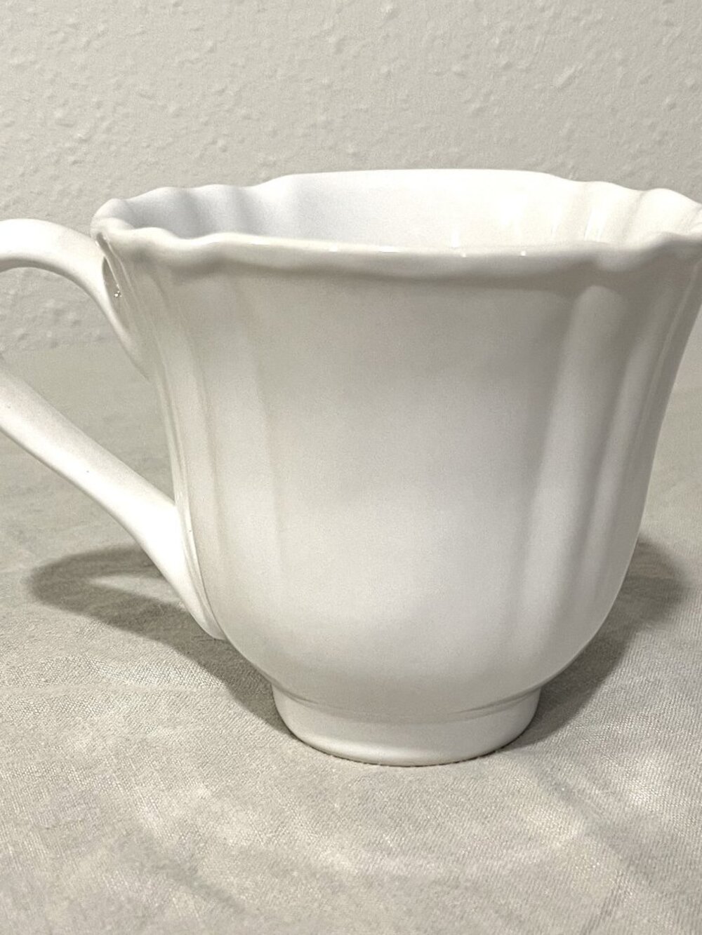Pottery Barn Monique Lhuillier White Ceramic Coffee Mug/Cup Large Like New